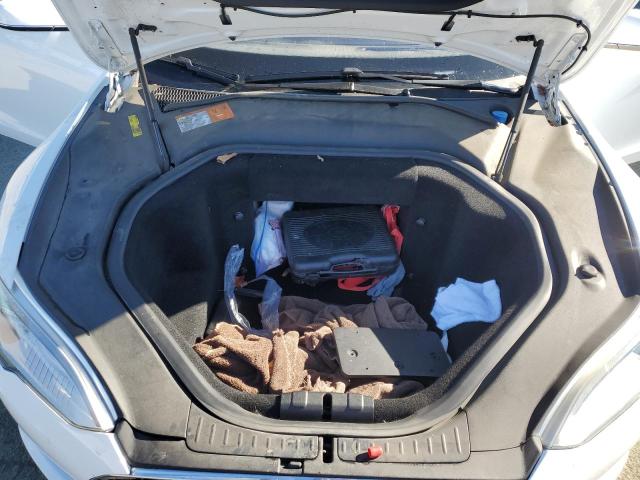 Photo 11 from auction – 2013 TESLA MODEL S with VIN 5YJSA1CN0DFP19601