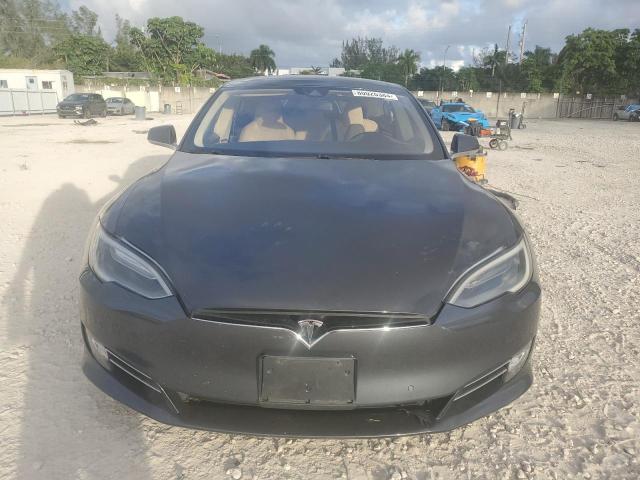 Photo 5 from auction – 2016 TESLA MODEL S with VIN 5YJSA1E27GF147630