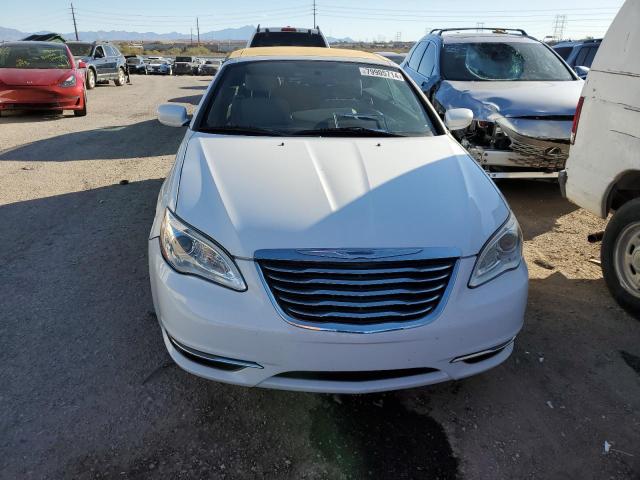 Photo 5 from auction – 2012 CHRYSLER 200 TOURIN with VIN 1C3BCBEB4CN119123