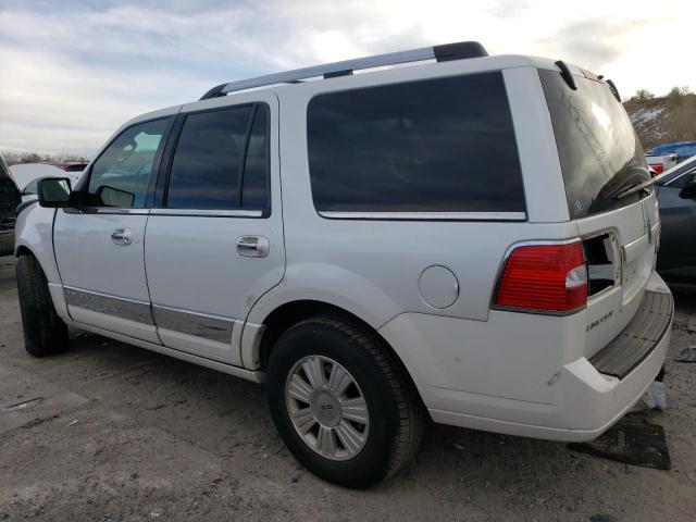 Photo 2 from auction – 2010 LINCOLN NAVIGATOR with VIN 5LMJJ2J54AEJ09789