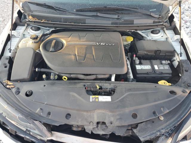 Photo 11 from auction – 2015 CHRYSLER 200 with VIN 1C3CCCDG9FN615501