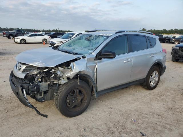 TOYOTA RAV4 LE 2015 with VIN JTMZFREV0FD060845 - Photo from auction