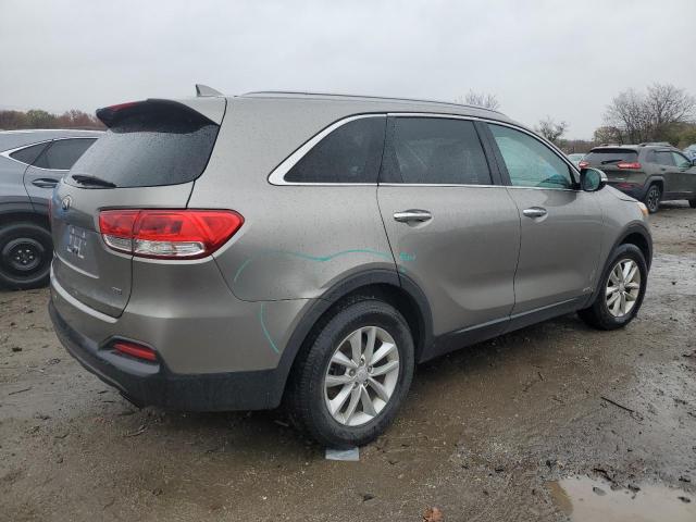 Photo 3 from auction – 2018 KIA SORENTO LX with VIN 5XYPGDA32JG348842