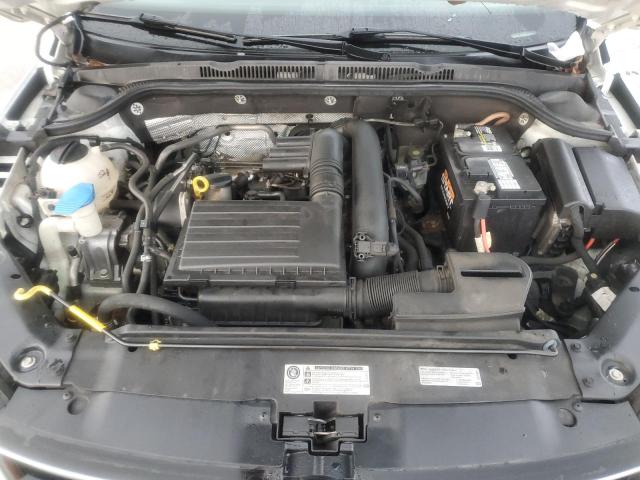 Photo 11 from auction – 2017 VOLKSWAGEN JETTA S with VIN 3VW2B7AJ5HM225622