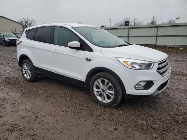 Photo 4 from auction – 2017 FORD ESCAPE SE with VIN 1FMCU9GD3HUC17783