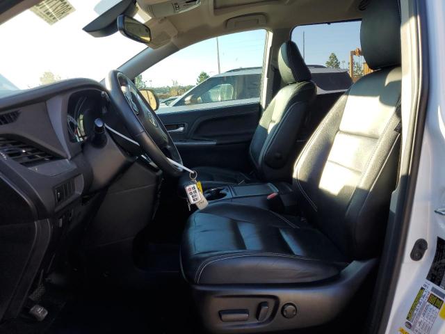 Photo 7 from auction – 2018 TOYOTA SIENNA SE with VIN 5TDXZ3DC9JS965402