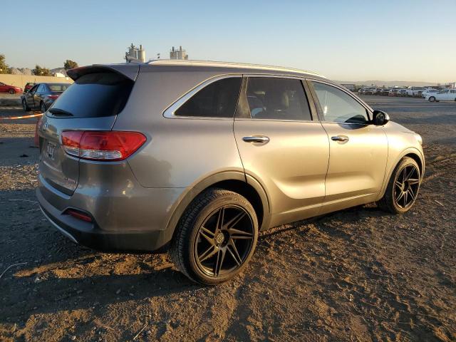 Photo 3 from auction – 2017 KIA SORENTO EX with VIN 5XYPH4A11HG278417