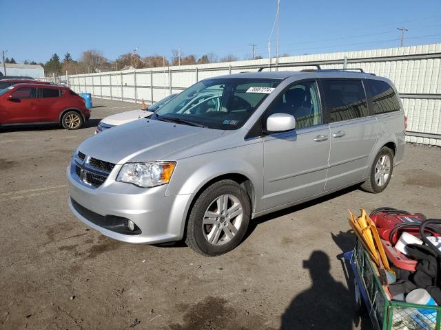 DODGE GRAND CARA 2011 with VIN 2D4RN5DG7BR629618 - Photo from auction