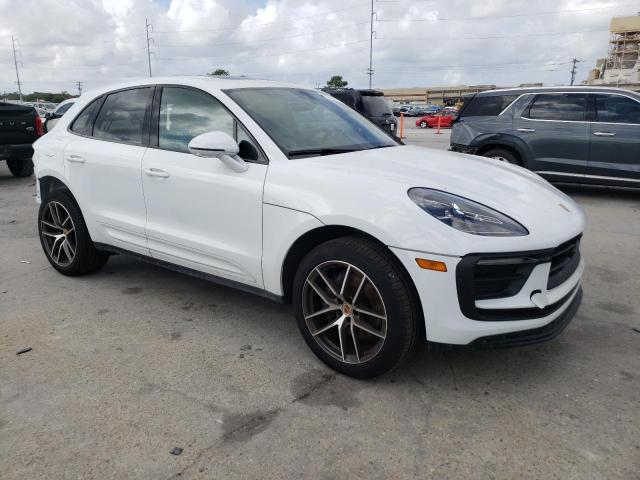 Photo 4 from auction – 2024 PORSCHE MACAN BASE with VIN WP1AA2A51RLB15983