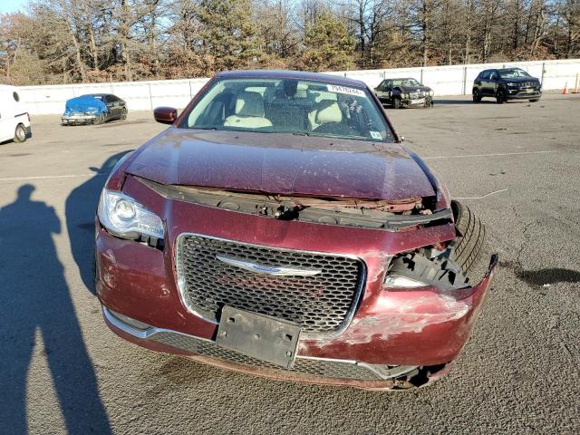 Photo 5 from auction – 2019 CHRYSLER 300 TOURIN with VIN 2C3CCARG4KH666355