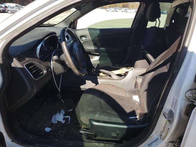 Photo 7 from auction – 2013 CHRYSLER 200 LX with VIN 1C3CCBAG6DN726759