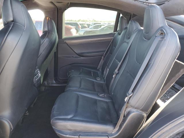 Photo 10 from auction – 2018 TESLA MODEL X with VIN 5YJXCDE23JF093736