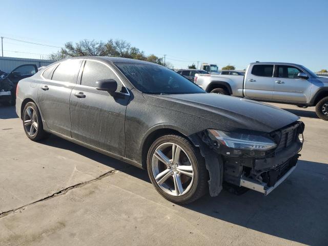 Photo 4 from auction – 2017 VOLVO S90 T5 MOM with VIN YV1102AK2H1007631