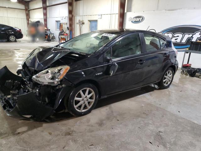 TOYOTA PRIUS C 2013 with VIN JTDKDTB31D1048483 - Photo from auction