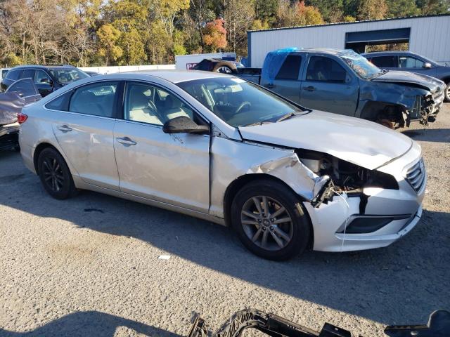 Photo 4 from auction – 2017 HYUNDAI SONATA SE with VIN 5NPE24AF1HH487184