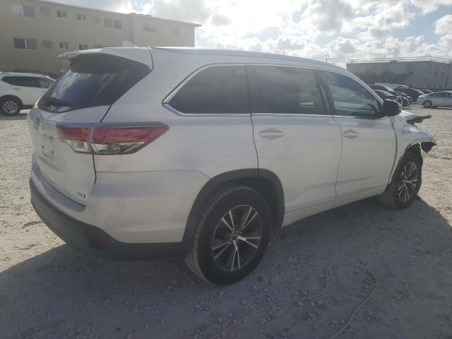 Photo 3 from auction – 2016 TOYOTA HIGHLANDER with VIN 5TDKKRFH1GS178723