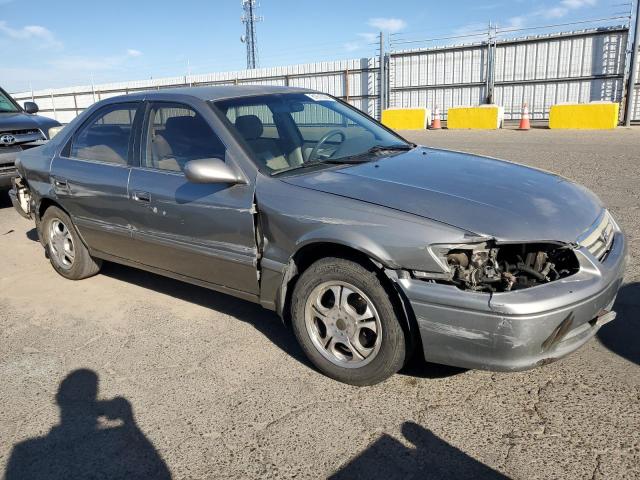 Photo 4 from auction – 2000 TOYOTA CAMRY with VIN 4T1BF22K6YU106048