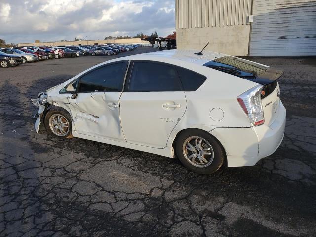 Photo 2 from auction – 2011 TOYOTA PRIUS with VIN JTDKN3DU3B0298944