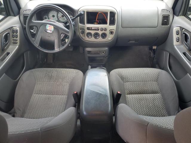 Photo 8 from auction – 2004 FORD ESCAPE XLT with VIN 1FMYU93174DA13158