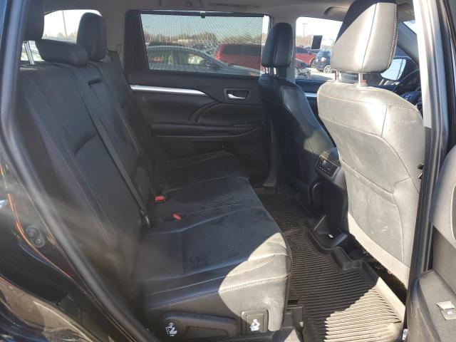 Photo 11 from auction – 2019 TOYOTA HIGHLANDER with VIN 5TDJZRFH7KS624843