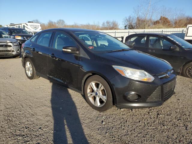 Снимка 4 от търг – 2014 FORD FOCUS SE с VIN 1FADP3F29EL401694