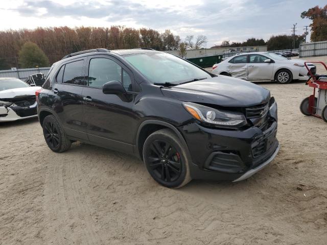 Photo 4 from auction – 2018 CHEVROLET TRAX 1LT with VIN 3GNCJPSBXJL263917