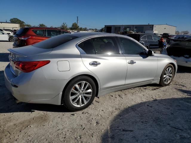 Photo 3 from auction – 2017 INFINITI Q50 PREMIU with VIN JN1EV7AP4HM732781