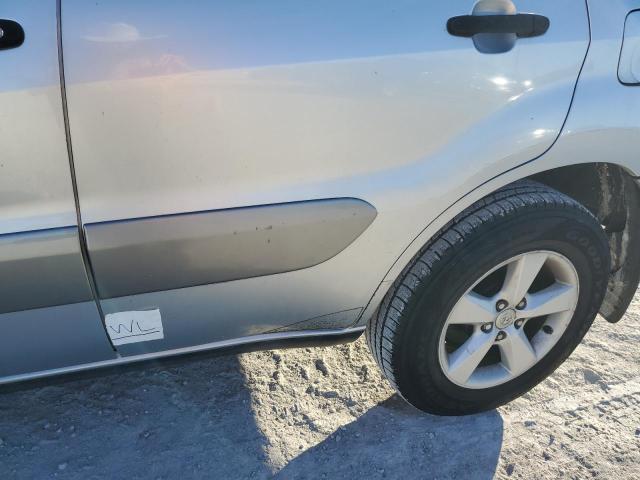 Photo 13 from auction – 2005 TOYOTA RAV4 with VIN JTEGD20V050065640