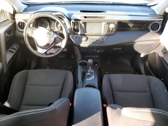 Photo 8 from auction – 2017 TOYOTA RAV4 XLE with VIN JTMRFREV1HD203157
