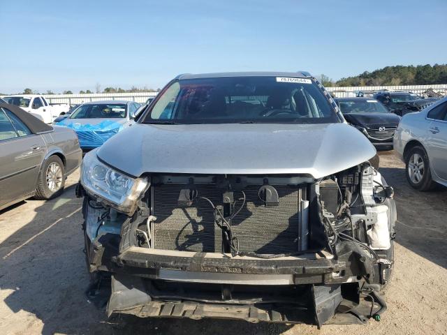 Foto 5 de la subasta – 2018 TOYOTA HIGHLANDER con VIN 5TDJZRFH5JS560736