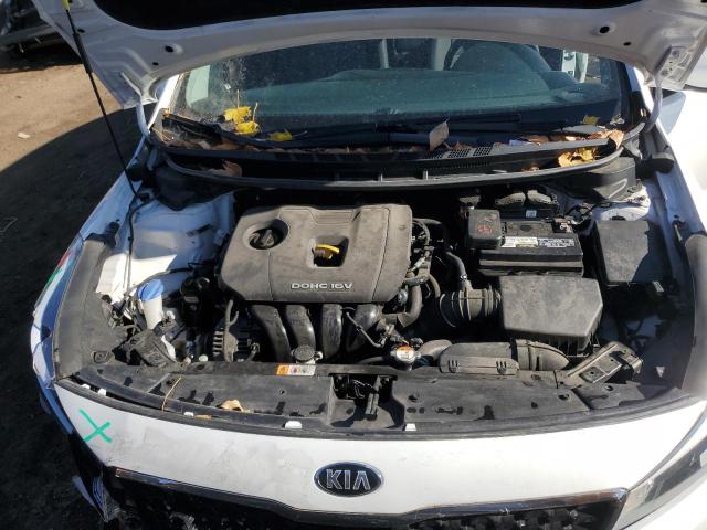 Photo 11 from auction – 2017 KIA FORTE LX with VIN 3KPFL4A78HE015496