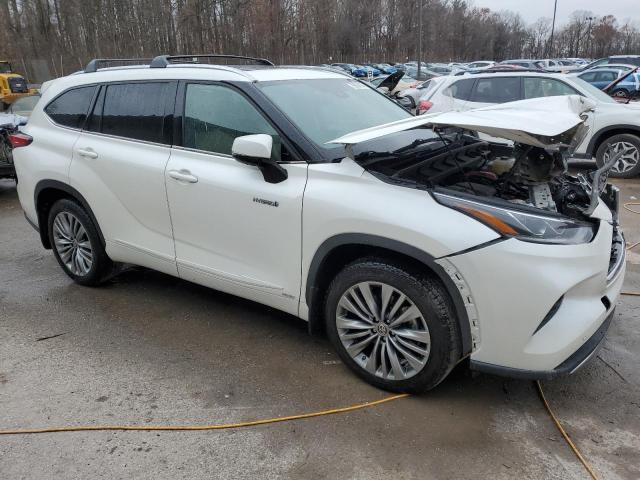 Photo 4 from auction – 2021 TOYOTA HIGHLANDER with VIN 5TDEBRCH1MS029631