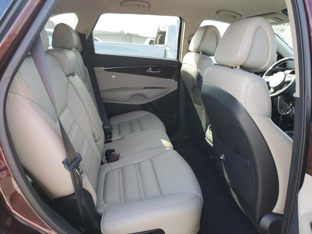 Photo 11 from auction – 2016 KIA SORENTO EX with VIN 5XYPHDA53GG132456
