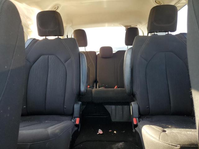 Photo 10 from auction – 2017 CHRYSLER PACIFICA L with VIN 2C4RC1CG5HR840399
