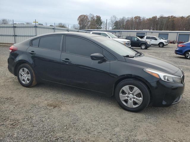 Photo 4 from auction – 2017 KIA FORTE LX with VIN 3KPFK4A76HE072282