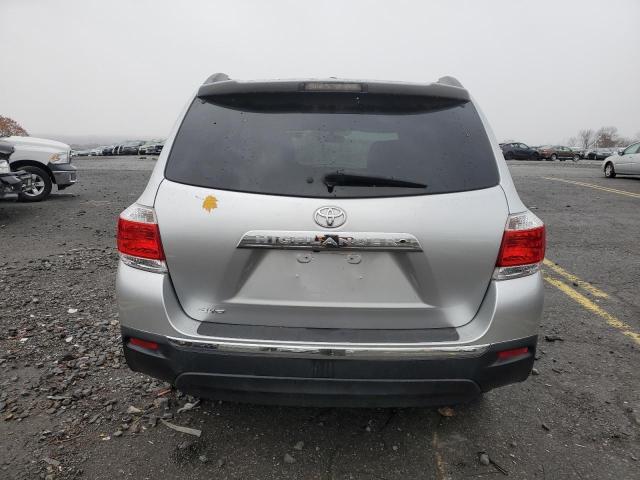 Photo 6 from auction – 2011 TOYOTA HIGHLANDER with VIN 5TDBK3EH2BS085328