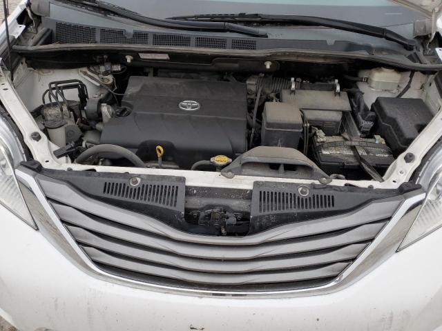 Photo 12 from auction – 2012 TOYOTA SIENNA XLE with VIN 5TDYK3DC2CS216324