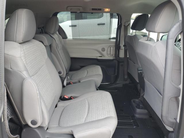 Photo 11 from auction – 2021 TOYOTA SIENNA LE with VIN 5TDKRKEC5MS030689