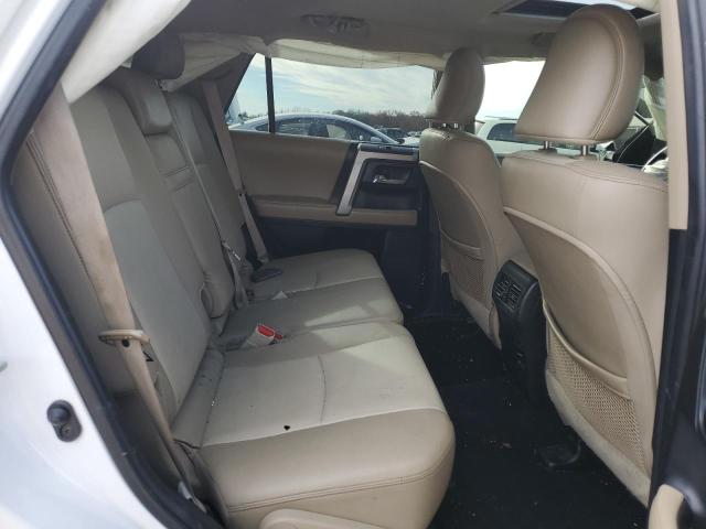 Photo 11 from auction – 2016 TOYOTA 4RUNNER SR with VIN JTEBU5JR4G5295037
