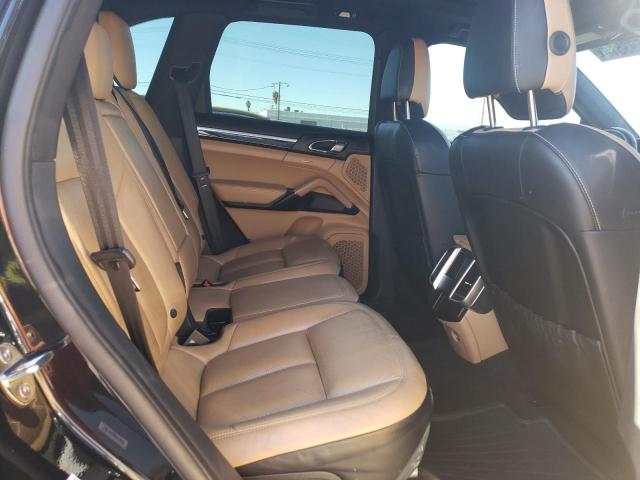 Photo 11 from auction – 2016 PORSCHE CAYENNE with VIN WP1AF2A22GKA43959