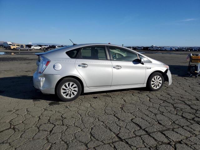 Photo 3 from auction – 2013 TOYOTA PRIUS PLUG with VIN JTDKN3DP9D3030833