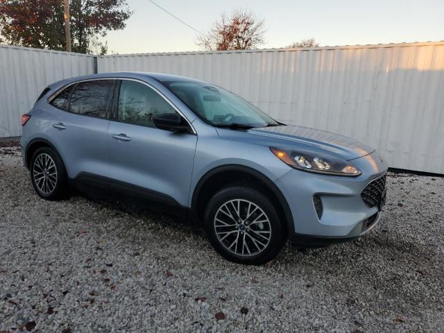 Photo 4 from auction – 2022 FORD ESCAPE SE with VIN 1FMCU0EZ5NUA84403