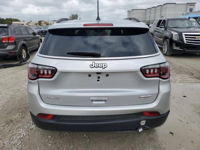 Foto 6 de la subasta – 2024 JEEP COMPASS LA con VIN 3C4NJDBNXRT138549