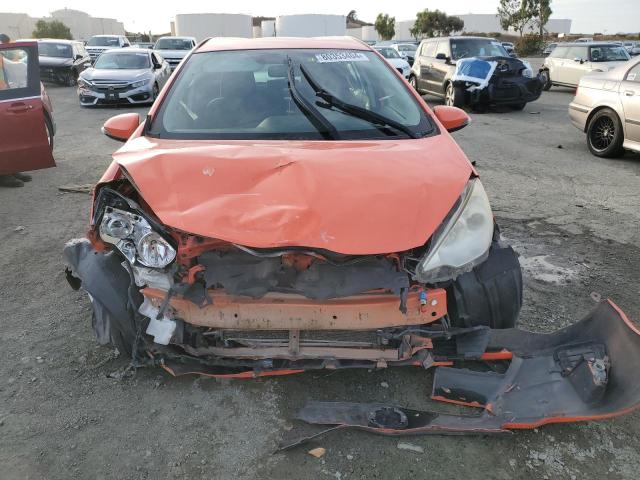 Photo 5 from auction – 2013 TOYOTA PRIUS C with VIN JTDKDTB39D1043855