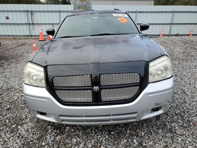 Photo 5 from auction – 2005 DODGE MAGNUM SXT with VIN 2D4FV48V85H123487