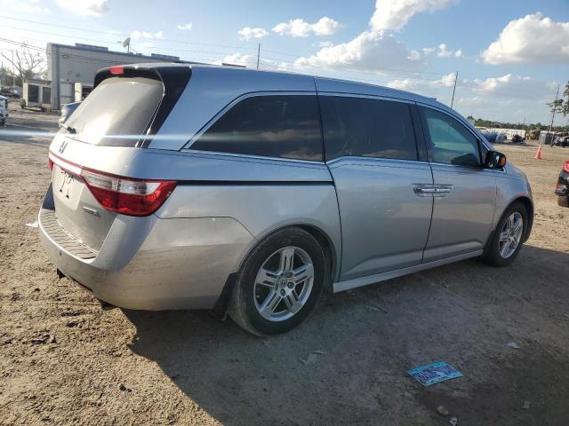 Photo 3 from auction – 2012 HONDA ODYSSEY TO with VIN 5FNRL5H91CB050992
