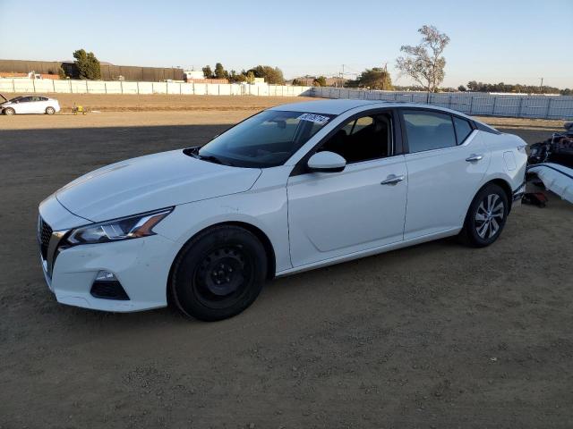 NISSAN ALTIMA S 2019 with VIN 1N4BL4BV2KC151588 - Photo from auction