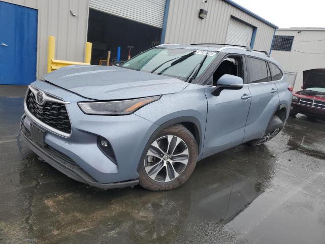 TOYOTA HIGHLANDER 2023 with VIN 5TDKDRAH4PS516228 - Photo from auction