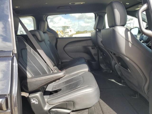 Photo 11 from auction – 2018 CHRYSLER PACIFICA T with VIN 2C4RC1BG8JR189308