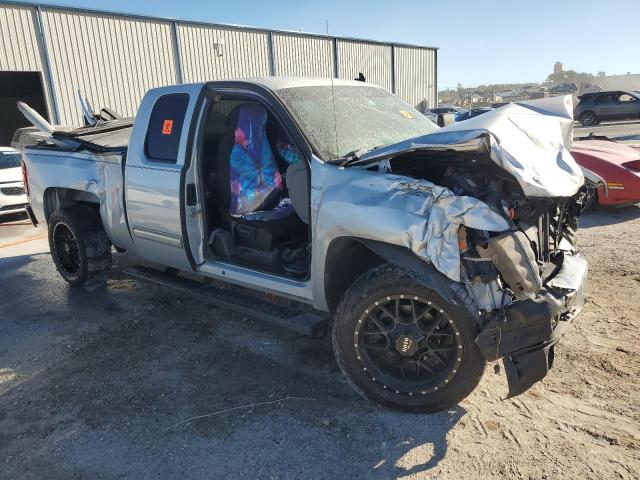 Photo 4 from auction – 2011 CHEVROLET SILVERADO with VIN 1GCRCREA5BZ224528